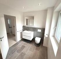 Helle 3-Zimmer-Wohnung mit Balkon & Garten in Loxstedt