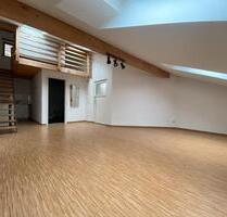 50 qm Ein-Zimmer Maisonette Wohnung - Innenstadtnähe - Kumhausen