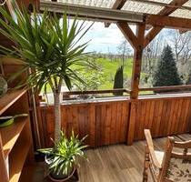Gemütliche Gästewohnung in Meerane – 2 Zimmer, Balkon & Blick