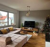 helle 3 Zi. Wohnung mit Balkon in Weinstadt-Endersbach Ortsrand