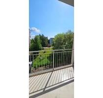 MEGA =》JAHNSTR. 17 CITY+UNI NAH, 2 ZI OASE, BALKON, EINBAUKÜCHE MÖGL. !! - Chemnitz Bernsdorf
