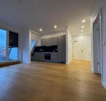 Exklusive 3-Zimmer-Dachgeschosswohnung mit Wohnküche & 2 Terrassen im beliebten Kiez von Berlin-Wedding