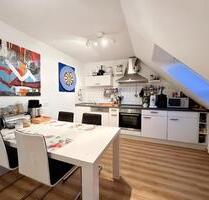 ATTRAKTIVE 2-ZIMMERWOHNUNG AM SCHÖNWASSERPARK ZU MIETEN! - Krefeld Gellep-Stratum