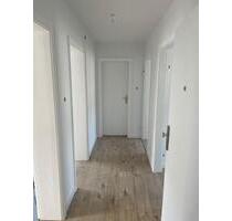 Renovierte 4 Zimmer Wohnung zu vermieten - Lemwerder