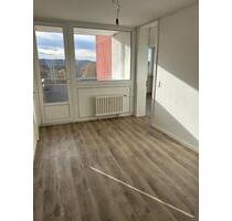 Großzügige 2 Zimmer Wohnung in der 6 Etage, mit Balkon und Aufzug - Hagen Hagen-Nord