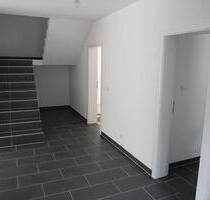 Doppelhaushälfte in Lahntal-Göttingen