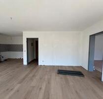 57 qm Wohnung 2ZKB frisch renoviert - Bielefeld Heepen