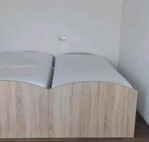 Zwei Zimmer Wohnung möbliert. - 500,00 EUR Kaltmiete, in Villingen-Schwenningen (PLZ: 78052)