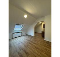 Modernisierte 1-Zimmerwohnung mit EBK in zentraler Lage von Aachen