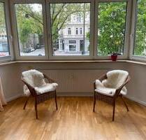 LICHTER SCHÖNER PRAXISRAUM IM UNIVIERTEL - Hamburg Rotherbaum