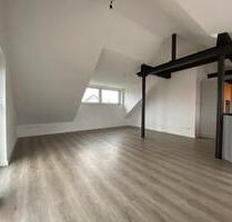 Neuwertige 3-Zimmer Wohnung *Dachterrasse*Einbauküche*Stellplatz - Schwäbisch Hall