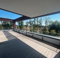 ***Dachterrasse mit Wohnung*** - 1.200,00 EUR Kaltmiete, ca.  166,00 m² in Straubing (PLZ: 94315)