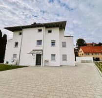 Schöne, helle 94m² 3- Zimmerwohnung (Terasse, EBK, barrierefrei) - Herbrechtingen
