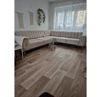 Schöne 2-Zimmer-Erdgeschosswohnung mitten in Stuttgart !