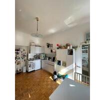 40qm Wohnung, teilmöbiliert ab 01.06, zentrale Lage - Aachen Aachen-Mitte