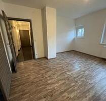Helle 2-Zimmer-Wohnung mit Einbauküche – Neuburg (Am Neufeld) - Neuburg an der Donau
