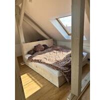 2,5 Dachgeschoss Wohnung - 690,00 EUR Kaltmiete, ca.  45,00 m² in Hannover (PLZ: 30519) Döhren-Wülfel