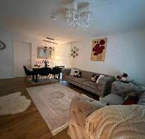 möblierte Wohnung - 1.285,00 EUR Kaltmiete, ca.  71,36 m² in Esslingen am Neckar (PLZ: 73732) Hegensberg