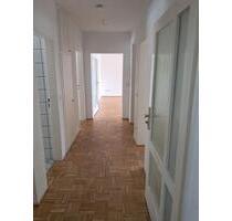 90m2, helle, ruhige 4ZKB EG Wohnung, Diele, Terrasse, DA-West - Darmstadt Darmstadt-Nord