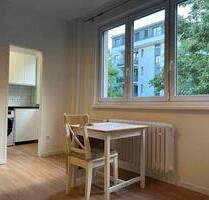 Sanierte und möblierte 1-Zimmerwohnung in Top-Location - Berlin Steglitz-Zehlendorf