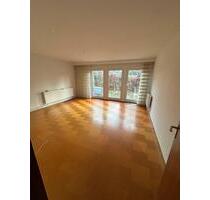 Wunderschöne 4-Zimmer-Wohnung mit großer Terrasse & Garten - Oststeinbek