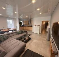 Moderne Eigentumswohnung - 489.000,00 EUR Kaufpreis, ca.  105,00 m² in Flörsheim am Main (PLZ: 65439)