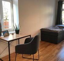 möbliertes WG-Zimmer in 2er WG - 450,00 EUR Kaltmiete, in Leipzig (PLZ: 04328) Ost