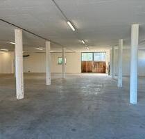 Lagerfläche - 5,00 EUR Kaltmiete, ca.  5,00 m² in Saaldorf-Surheim (PLZ: 83416)