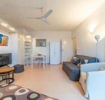 Top-Floor Studio with Balcony & River View - Berlin Mitte