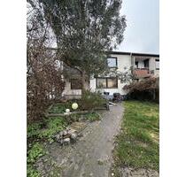 BREMEN NEUSTADT, 4 Zimmer Wohnung, 2 Balkonen, 82 qm,Vollkeller