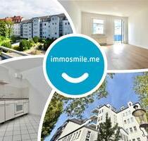 2 Zimmer • Schloßchemnitz • mit Aufzug • Einbauküche • Balkon • zur Miete • ab sofort frei •