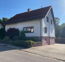 schönes 1-2 Familienhaus in guter Lage - Provisionsfrei - - Lebach