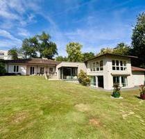 KRONBERG - VILLA MIT TRAUMGARTEN - Kronberg im Taunus