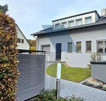 Wohnen mit Aussicht – charmante 2,5-Zimmer-Wohnung mit großem Balkon und Wohlfühlambiente - Pforzheim Büchenbronn