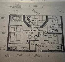 Helle 1-Zimmer-Dachgeschosswohnung mit Balkon in der Innenstadt - Erlangen Am Anger