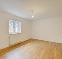 Platz für die ganze Familie! Großzügige und moderne 6-Zimmer-Wohnung mit Balkon in Altstadtnähe - Dachau
