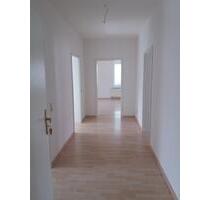 4-RW mit Balkon in Neugersdorf - 695,00 EUR Kaltmiete, in Ebersbach-Neugersdorf (PLZ: 02727)