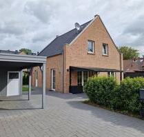Exquisites, freistehendes Haus mit Garten – beste Lage im Zentrum von Rhauderfehn