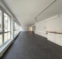 Gewerbefläche in Zentrum von Karlstadt mit vielseitiger Nutzmöglichkeit.