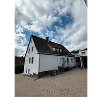 Einfamilienhaus mit Dachterasse und Balkon - Bad Driburg
