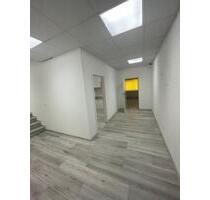 Büro Gewerbe Fläche - 850,00 EUR Kaltmiete, ca.  174,00 m² in Erfurt (PLZ: 99096) Daberstedt
