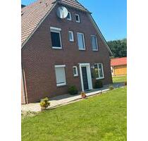 Haus mit 4 Zimmern, Garten, 2 Bädern – Westerstede