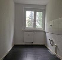 Ideal für Familien: Zuhause mit Balkon und separater Küche! - Hettstedt