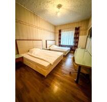 Cici Monteurunterkünfte – Moderne Apartments für Gruppen bis 13 Personen in zentraler Lage! - Lüdenscheid Othlinghausen