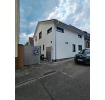 Einfamilienhaus - 650.000,00 EUR Kaufpreis, ca.  140,00 m² in Dettenheim (PLZ: 76706)