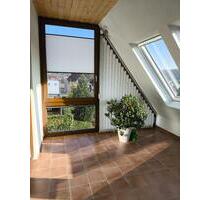 Helle und komfortable Dachgeschosswohnung - Schlitz