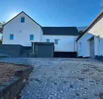 Einfamilienhaus in einer sehr ruhigen und zentralen Lage Lage - Remscheid Lüttringhausen