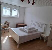 Zimmer zu vermieten - 400,00 EUR Kaltmiete, ca.  20,00 m² in Rot an der Rot (PLZ: 88430)