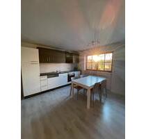 Schöne 2 Zimmer Wohnung 39 qm mit Terrasse in ruhiger Lage ! - Walting