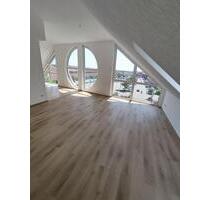 Oschatz - Panoramablick-3-Zimmer-Wohnung mit sonnigem Balkon & Aufzug